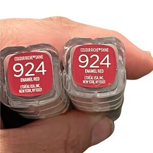 L'Oreal Colour Riche Shine Lipstick - Bold Enamel Red 924 2 pack